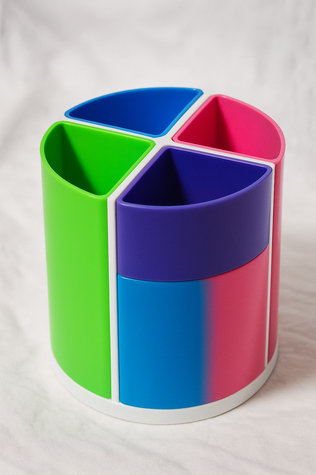 Multicolor Detachable Pen Holder & Desk Organizer – Creative Rainbow Stationery Stand for Home, Office & Study Table